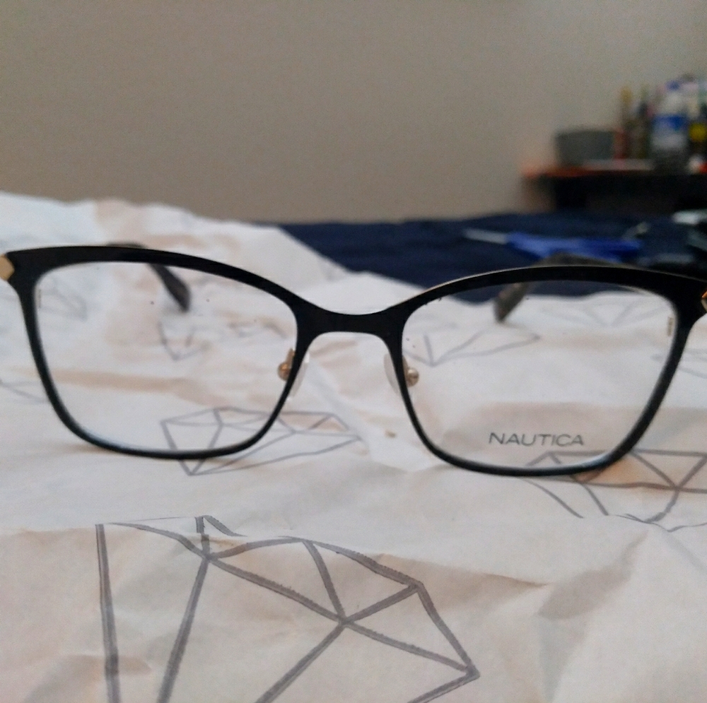 Nautica glasses